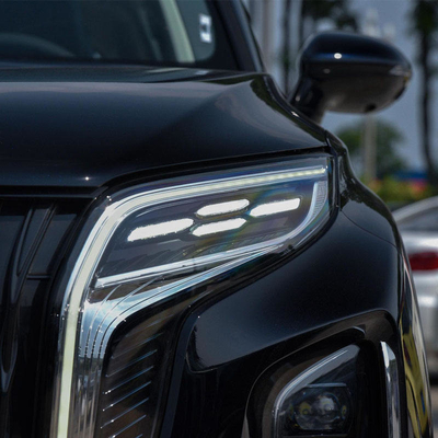 2022 2023 Hongqi Hs7 Gaswagen mit LED-Taglicht und Front 4 Rear 4 Radar