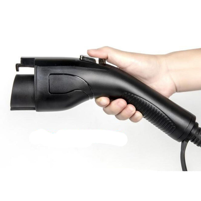 Portable IP65 8A-32A Verstellbares Ladesystem für Elektrofahrzeuge Typ 1 mit 2000V Standing Voltage
