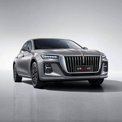 4-Zylinder Benzinwagen Hongqi H5 2024 mit Multifunktionslenkrad für Familie
