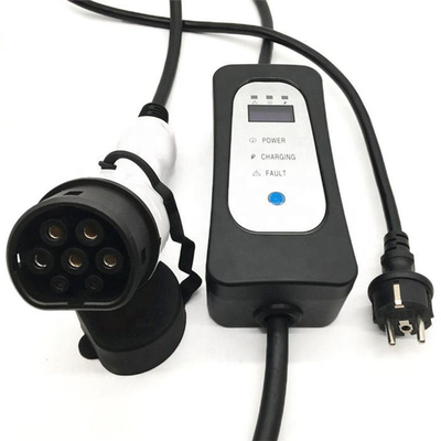 Portable EV-Ladegerät 16A Typ2 Elektroauto-Ladegerät mit Eingangsspannung 110V-240V Wechselstrom