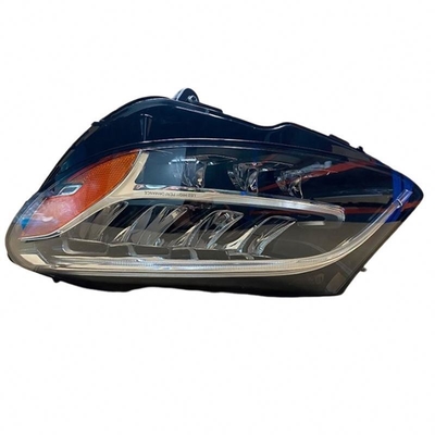Ein anderes Jahr LED-Fahrleuchten für Mercedes-Benz W205 2019-2021