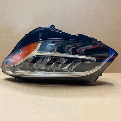 Ein anderes Jahr LED-Fahrleuchten für Mercedes-Benz W205 2019-2021