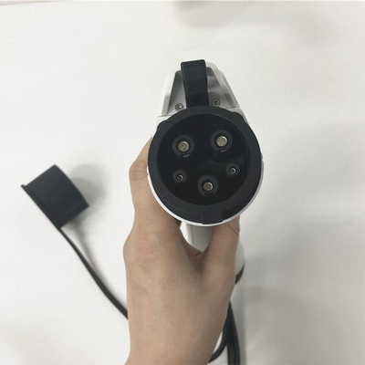 Thermoplastischer Schalenstoff Typ 1 IP55 32A 250V Wechselstrom-Einphasen-Ladestecker für Elektrofahrzeuge