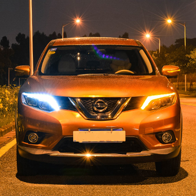 14-16 X-Trail Scheinwerfer-Bauwerk mit modifizierter LED-Linse und Drehzeichen für fließendes Wasser