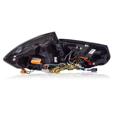 Fahrzeug-Fitness-Rücklicht-Modifizierte Rücklichtermontage für BMW F30 12V-Autobeleuchtungssystem