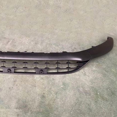 OE NO. UNKNOWN Kunststoff-Unterste Valance-Panel Oberster Vorderbumper-Gitter für 2015 2016 2017 2018 Ford Focus