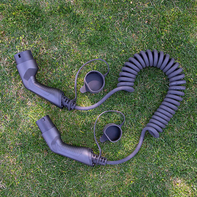 16A 32A Typ2-Type2-EV-Ladestecker mit TPU-Material und Betriebsspannung 250V